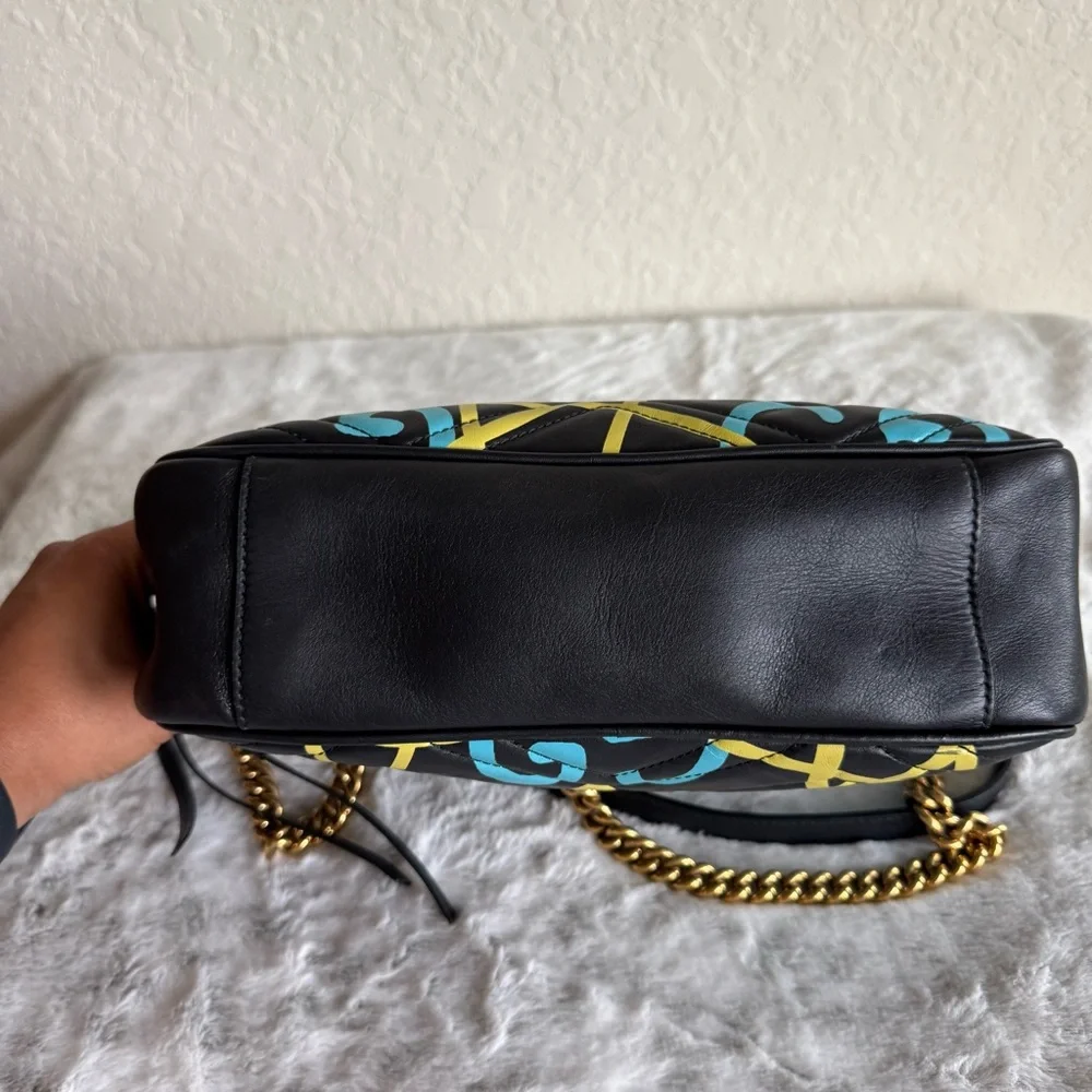 GUCCI GHOST Black Marmont Shoulder Bag - Graffiti Collection. P0239